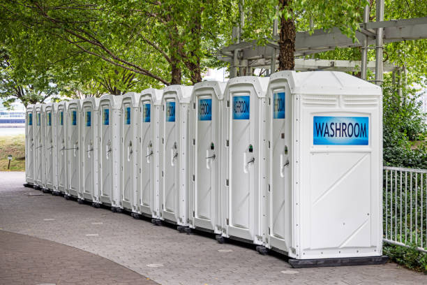 Best Portable bathroom rental  in El Jon, CA